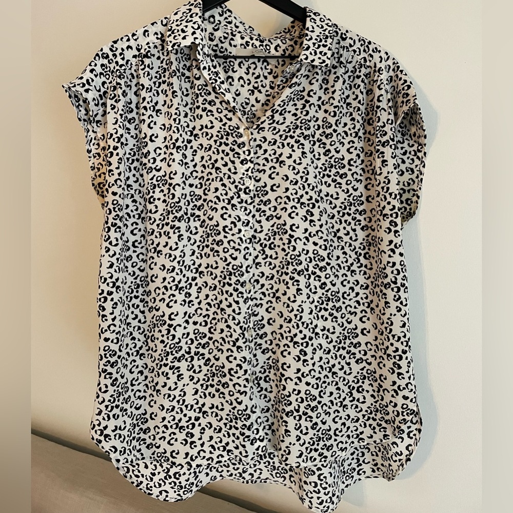 Leopard Loft Short Sleeve Blouse